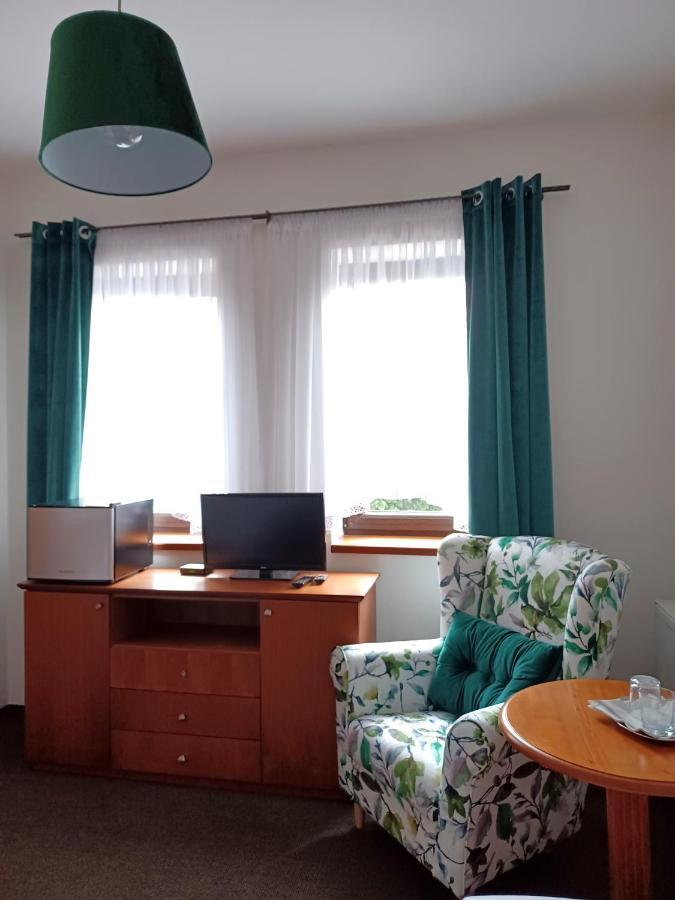 Penzion Pod Klastorom Pezinok Extérieur photo