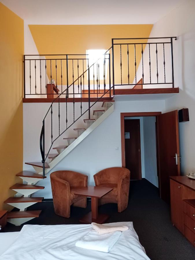 Penzion Pod Klastorom Pezinok Extérieur photo
