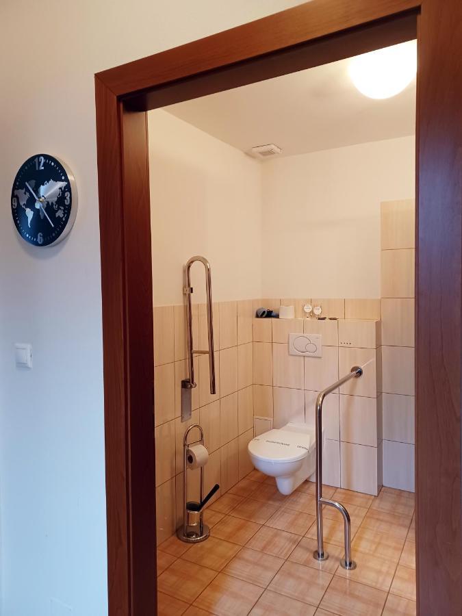 Penzion Pod Klastorom Pezinok Extérieur photo