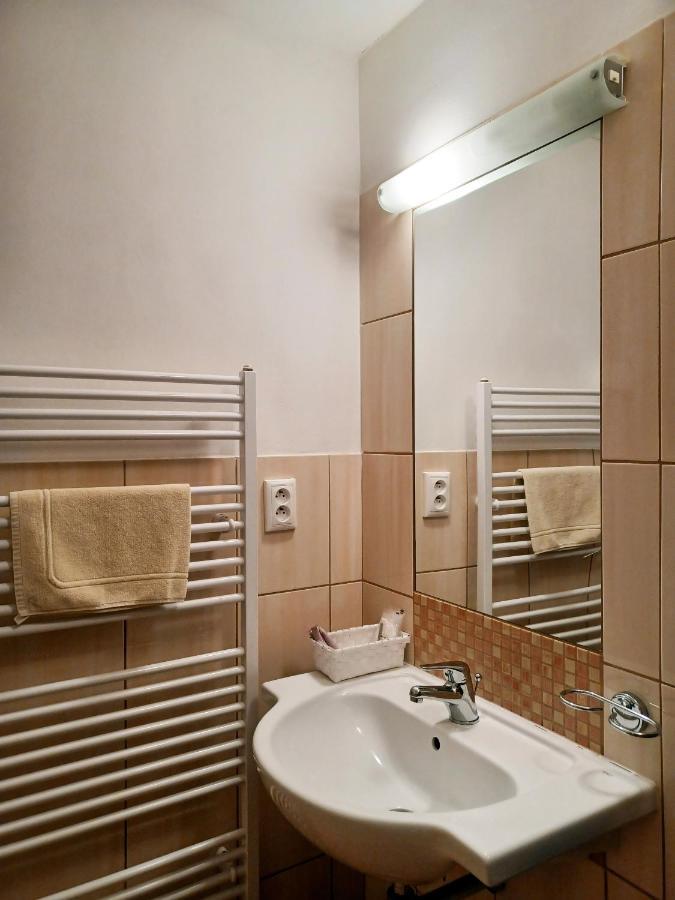 Penzion Pod Klastorom Pezinok Extérieur photo